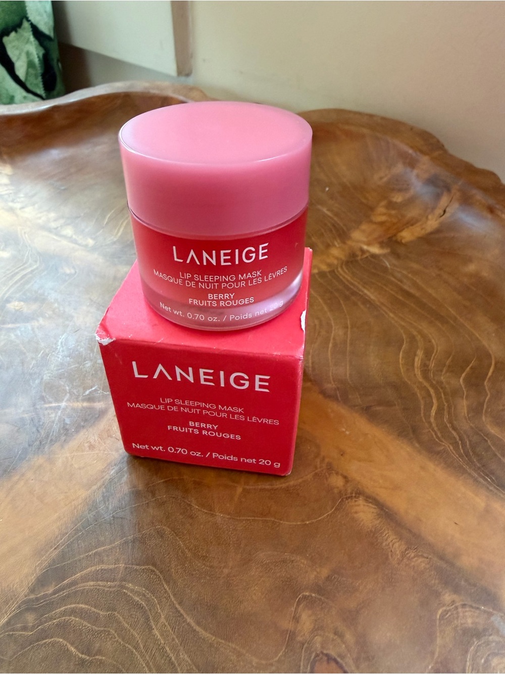 New LANEIGE Berry Fruits Rouges Lip Sleeping Mask 20 gram Hydrates Exfoliates